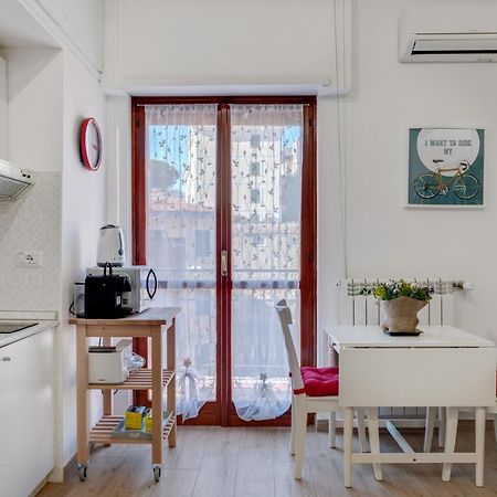 Walking Distance From San Pietro Apartment ภายนอก รูปภาพ